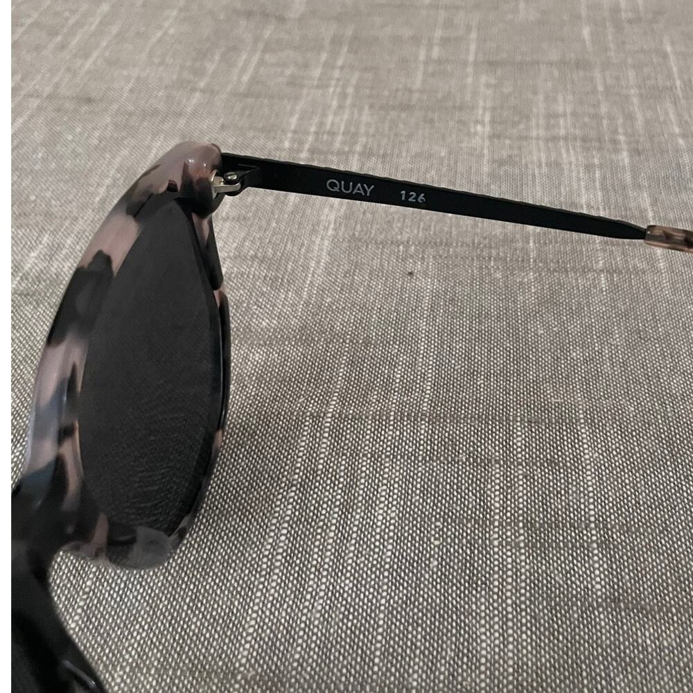 QUAY Coffee Run MiMi Womens Black Gray Tortoise Polarized Round Sunglasses - Picture 9 of 14